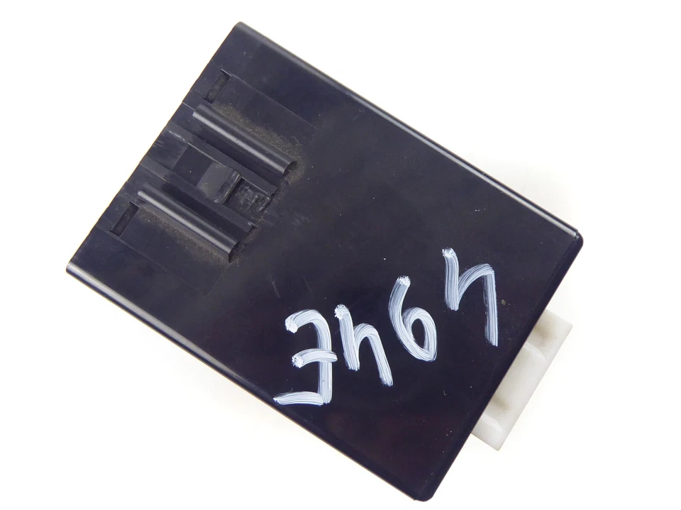 Centralina Hyundai i30 FD 1.6 955210-2L000 - Immagine 2 di 2