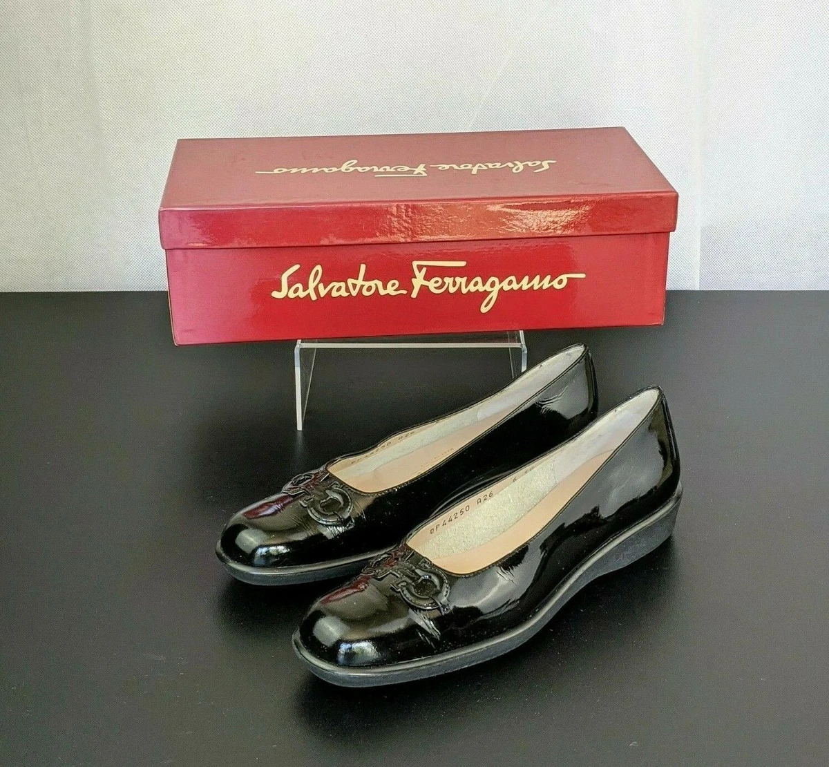 Salvatore ferragamo cheap women's flat shoes