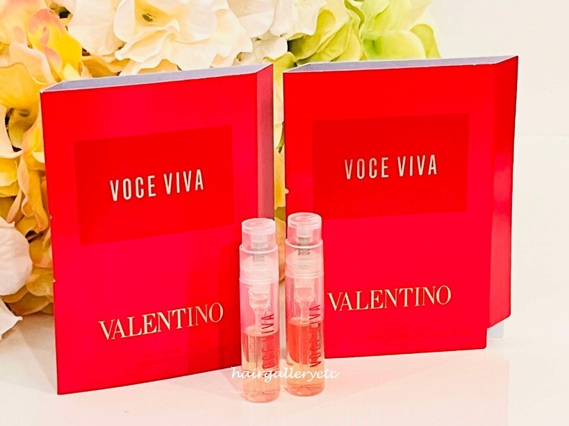 2 Valentino Voce Viva EAU De Parfum Perfume Spray Sample Vial 1.2