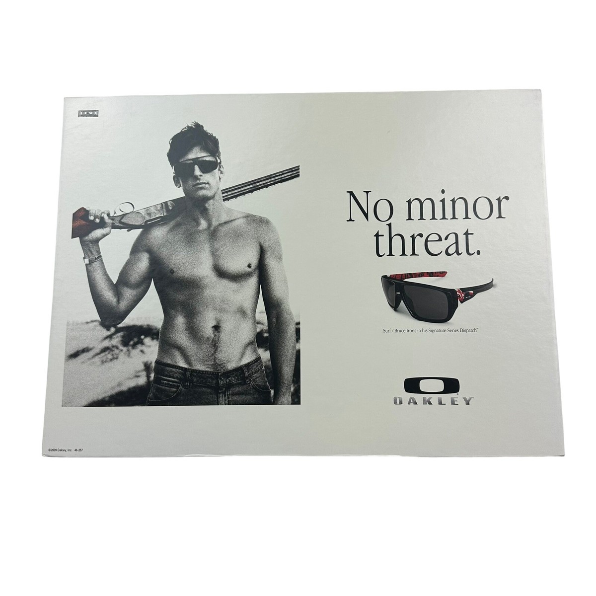 OAKLEY DISPATCH BRUCE IRONS SIGNATUREモデル Oakley Bruce Irons Signature Dispatch Stand Up Display Rare POP