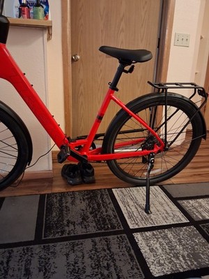 Trek Verve 1+ Hybrid Bike Red 700C 8 Speed Aluminum V-Brake Riser Bar Shimano