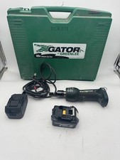 Greenlee Gator 18V  ETS8X Cable Tray / Bolt Cutter 8mm, Li-Ion / AC Adapter 