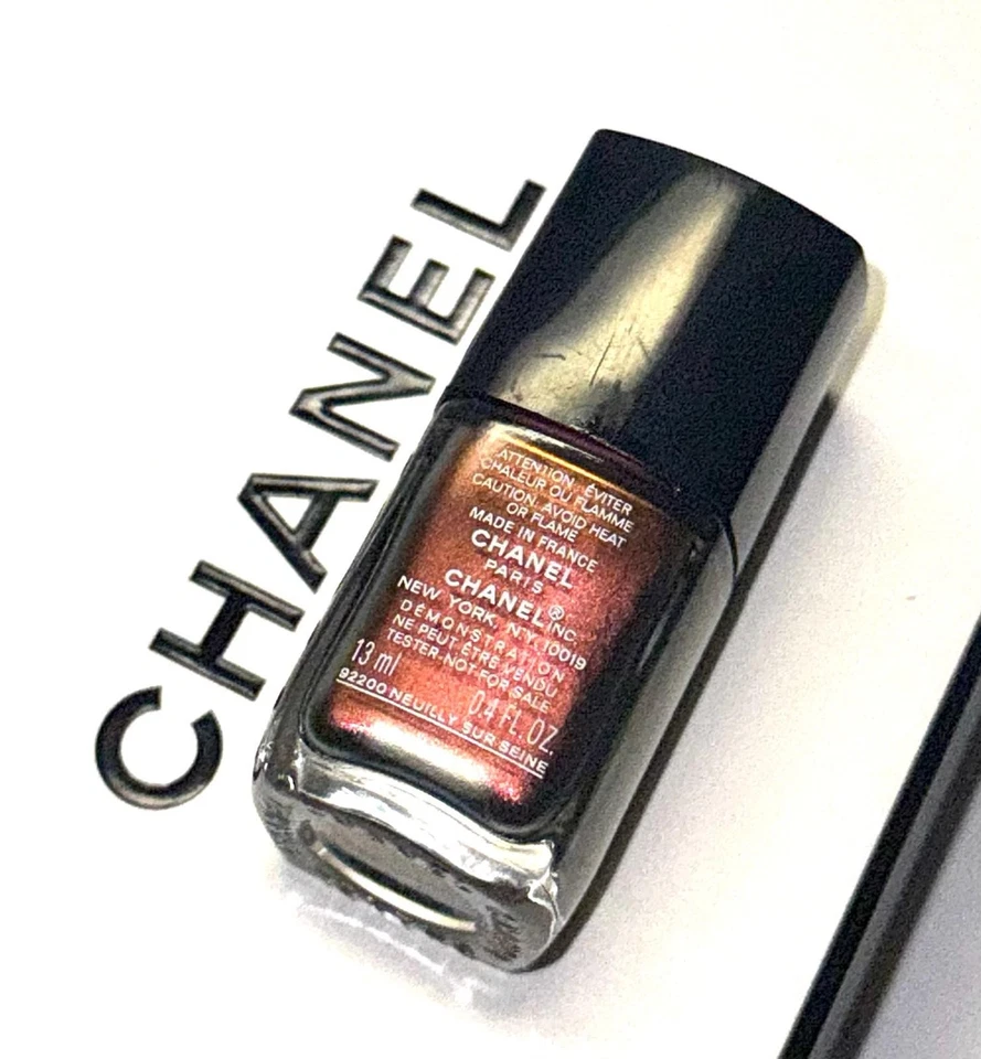 Chanel Le Vernis Longwear Nail Color 917 Opulence 13ml - Bild 2 von 4