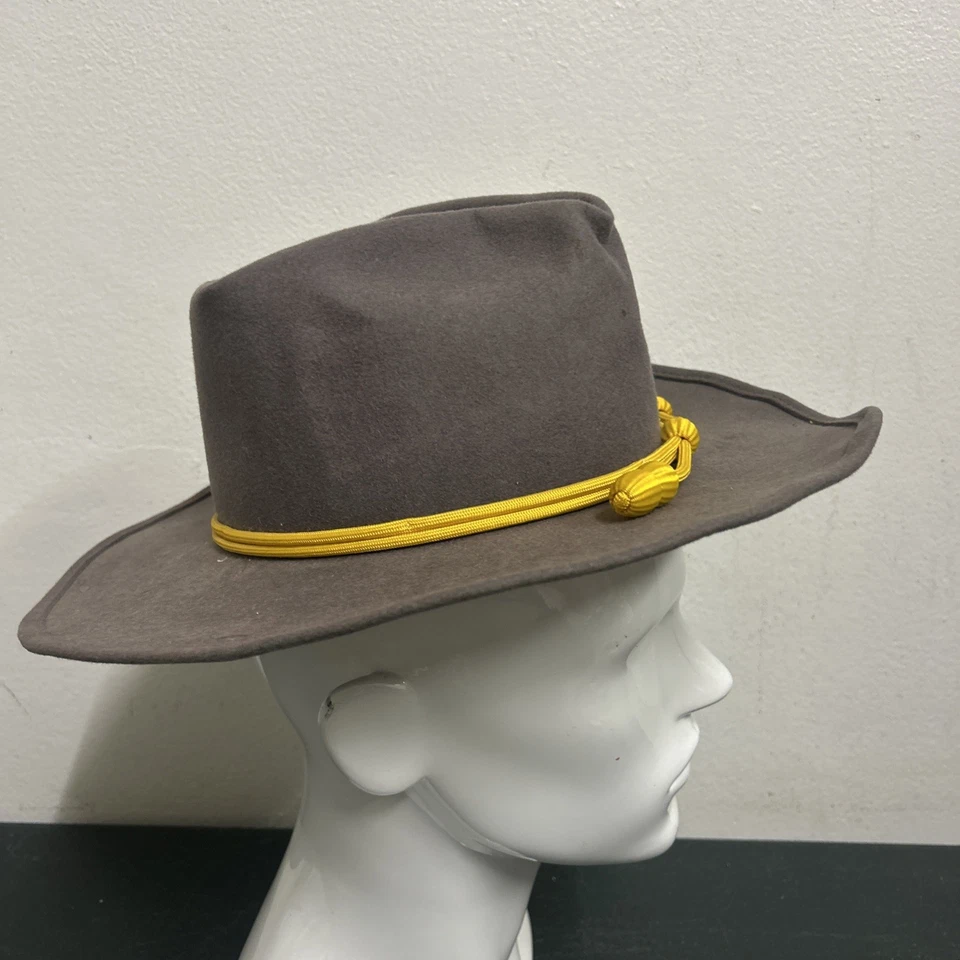 Sombrero de fieltro Duke vintage Eddy Bros. Banda amarilla con cordón talla 56-7 Foto 2 de 4