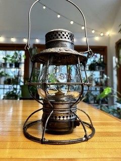 Nashville Chattanooga & St. Louis Railway Lantern Original CAST GLOBE! NC&STL