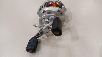 ABUGARCIA REVO STX bait reel