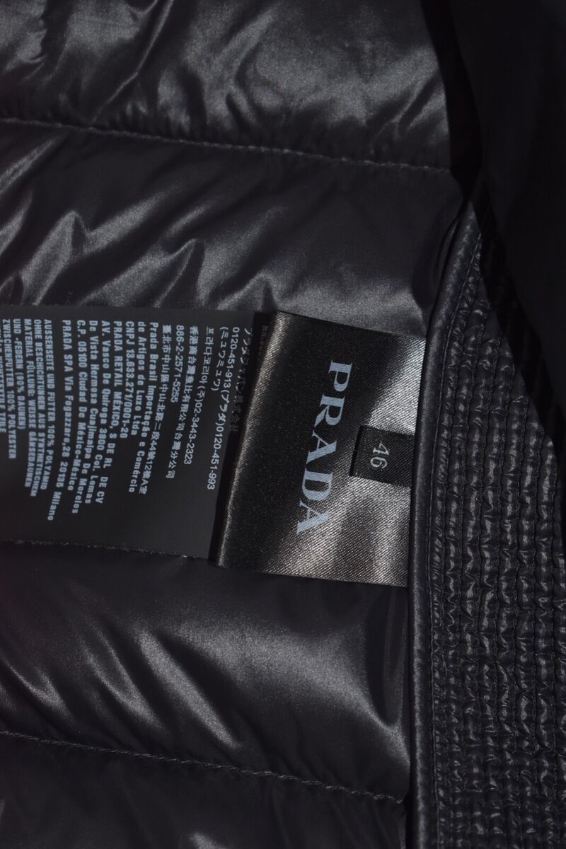 Prada Black Quilted Shoulder Down Zip Hooded Jacket Coat Prada Black Quilted Shoulder Down Zip Hooded Jacket Coat