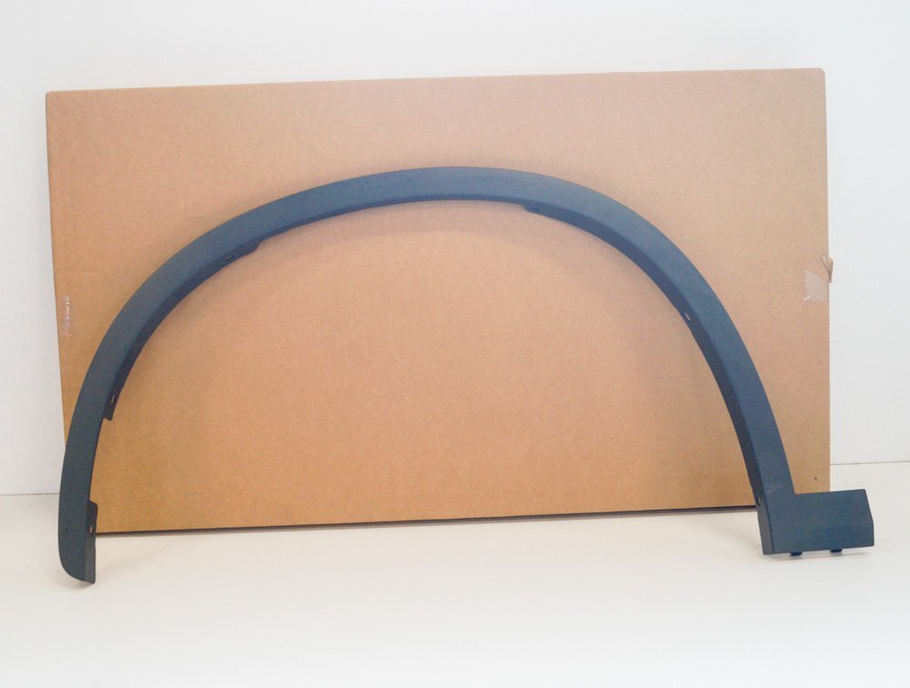 BMW X1 F48 M Vorderrad links Kotflügelabdeckung 51778067689 BMW X1 F48 M Vorderrad links Kotflügelabdeckung 51778067689