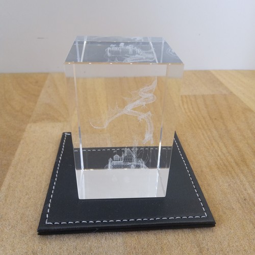 LASERGEÄTZTER GLAS BRIEFBESCHWERER "DRACHE" - Bild 5 von 6