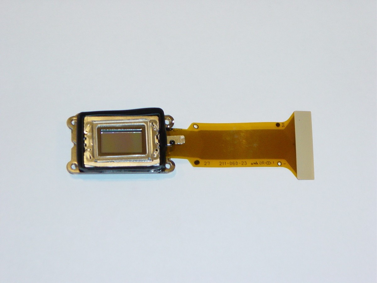 NEW Sony DLP IC Chip SXRD 211A (BQ) (GZ) (RZ) SXRD211A 211A(BQ