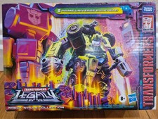 Transformers Legacy Prime Universe Bulkhead Action Figure  Brand New