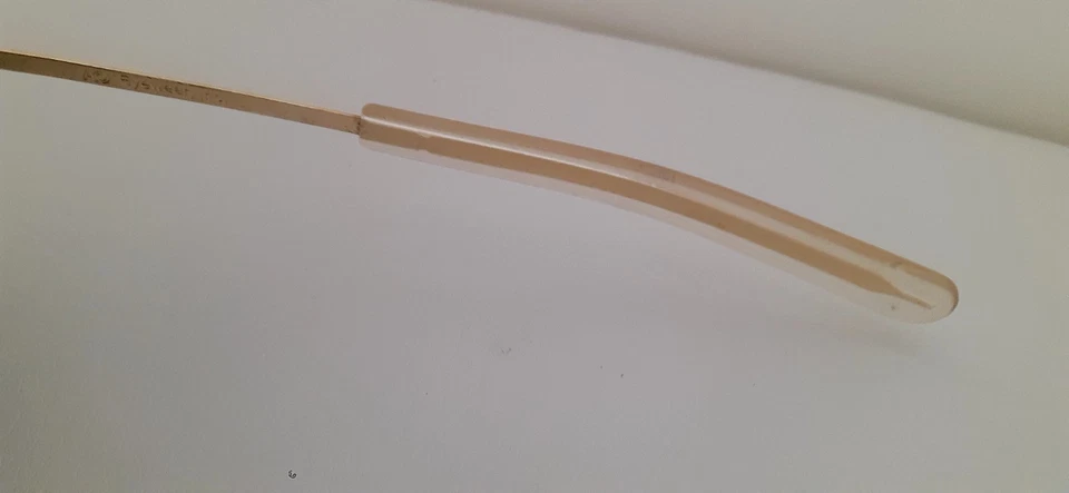 American Optical Pilot Sunglasses AUTH Gold Frames Black Lens 1970's Vietnam era - Image 3 of 4