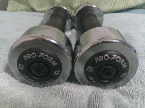 PROFORM 5 LB Dumbbell Set - 10 pounds total - Pro Form - Rubber Grip - Chrome - Picture 2 of 5