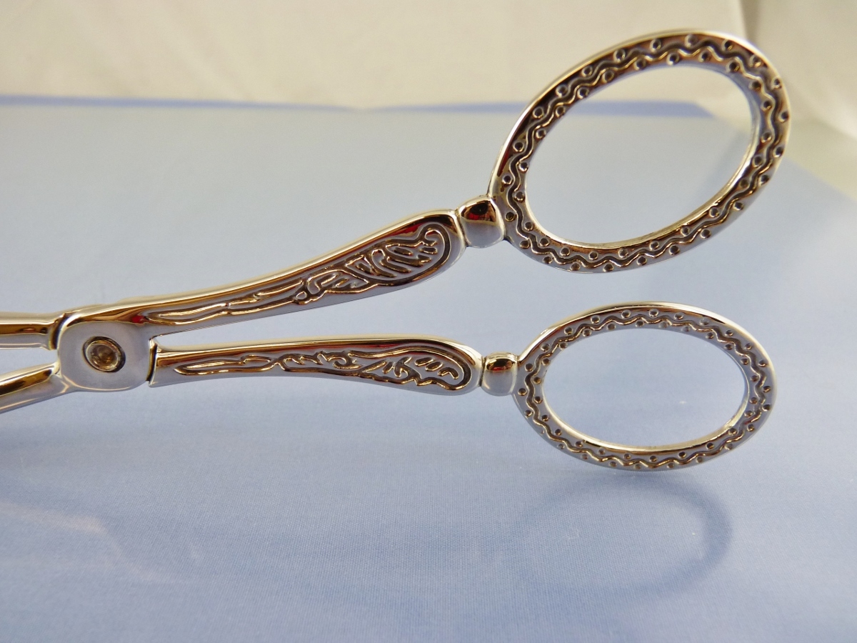 SCROLL PASTRY SERVING TONGS by unbranded | eBay