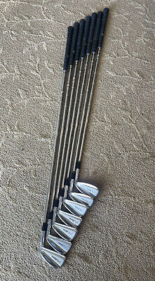 Wilson Dyna Power II Iron Set 3-9+PW (8 Irons total) Steel Wilson Dyna Power II Iron Set 3-9+PW (8 Irons total) Steel