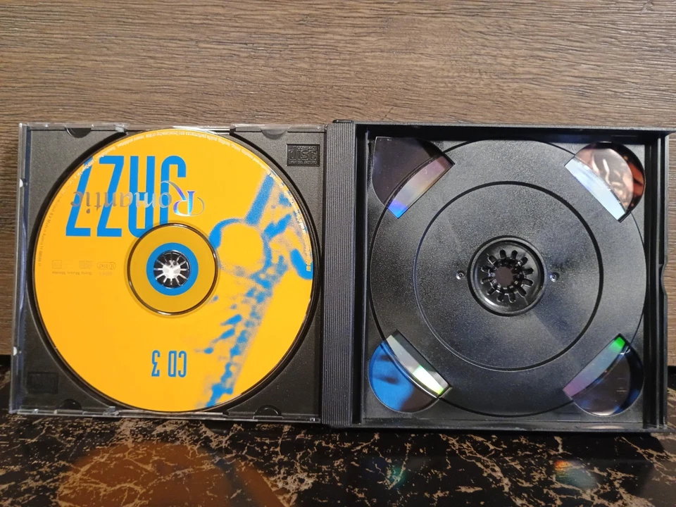 MILES DAVIS - Romantic Jazz ~ More Than 200 Minutes Of After Midnight - CD Foto 3 de 4