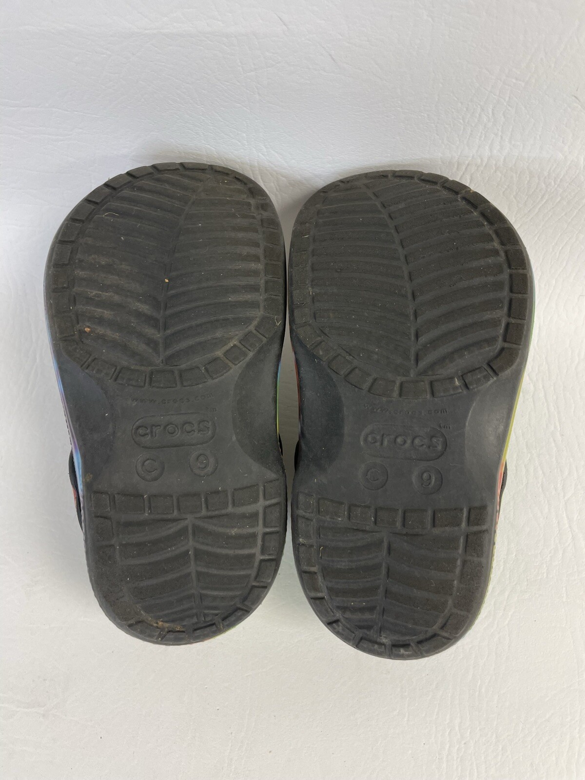 shoe lace crocs