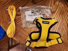 rabbitgoo Cat Harness and Leash Set for Walking Escape Proof XS