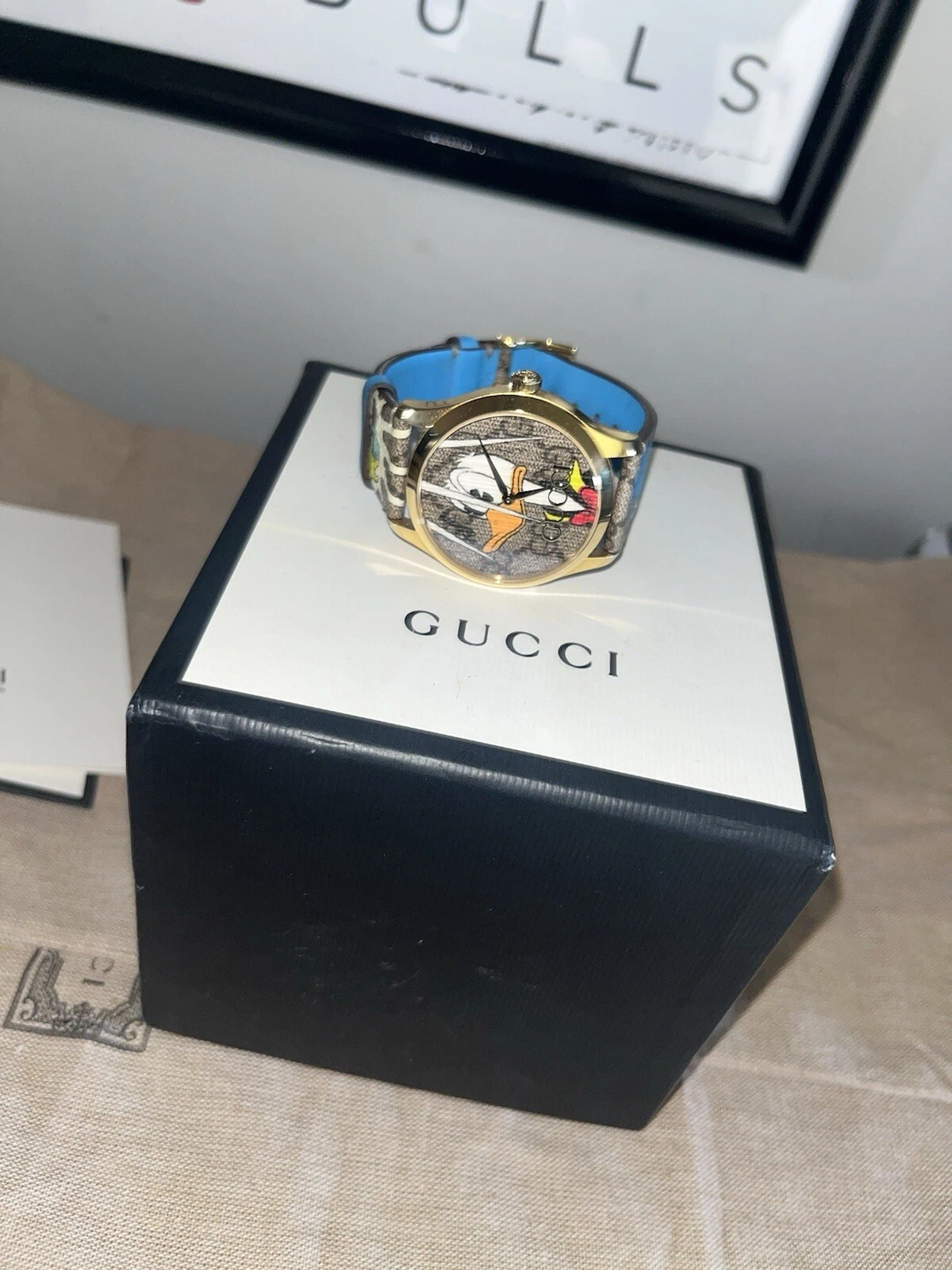 Montre unisexe intemporelle Gucci x Disney GG