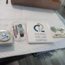 VINTAGE MISC CHEVRON & OTHER ADVERTISING ITEMS