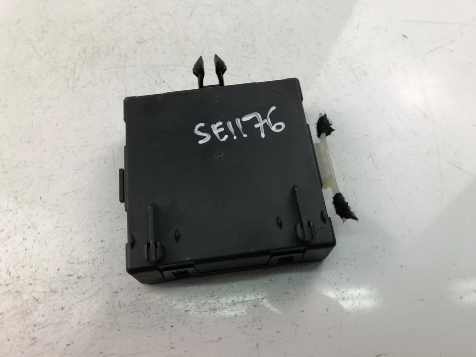 Centralina Mercedes-Benz E T-Model S212 A2129004202 17230781 - Immagine 4 di 4