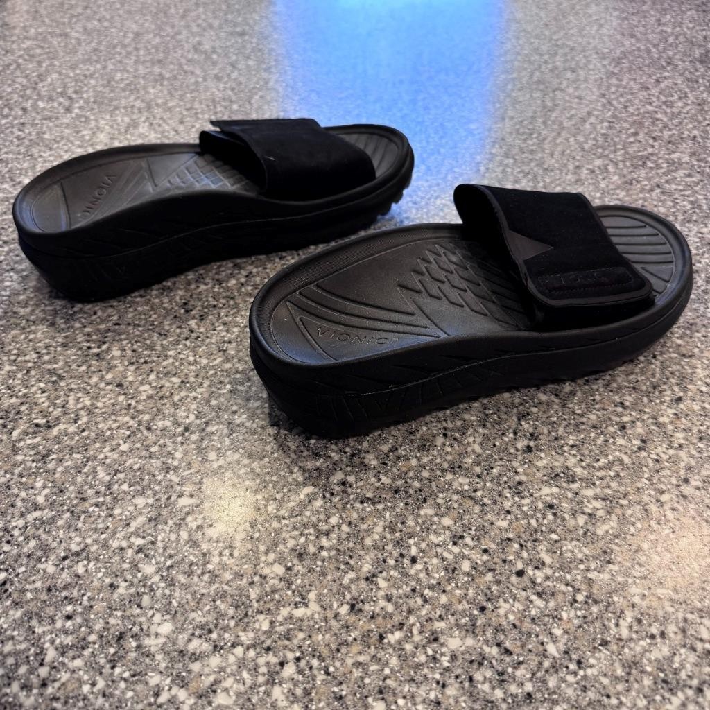 VIONIC Rejuvenate Slip on adjustable width Slide … - image 6
