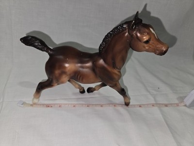 Breyer Running Foal: ''Footloose'' Model  #1178 2000-2004 - Color Brown