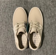 Mens sz 8 toms shoes nwt