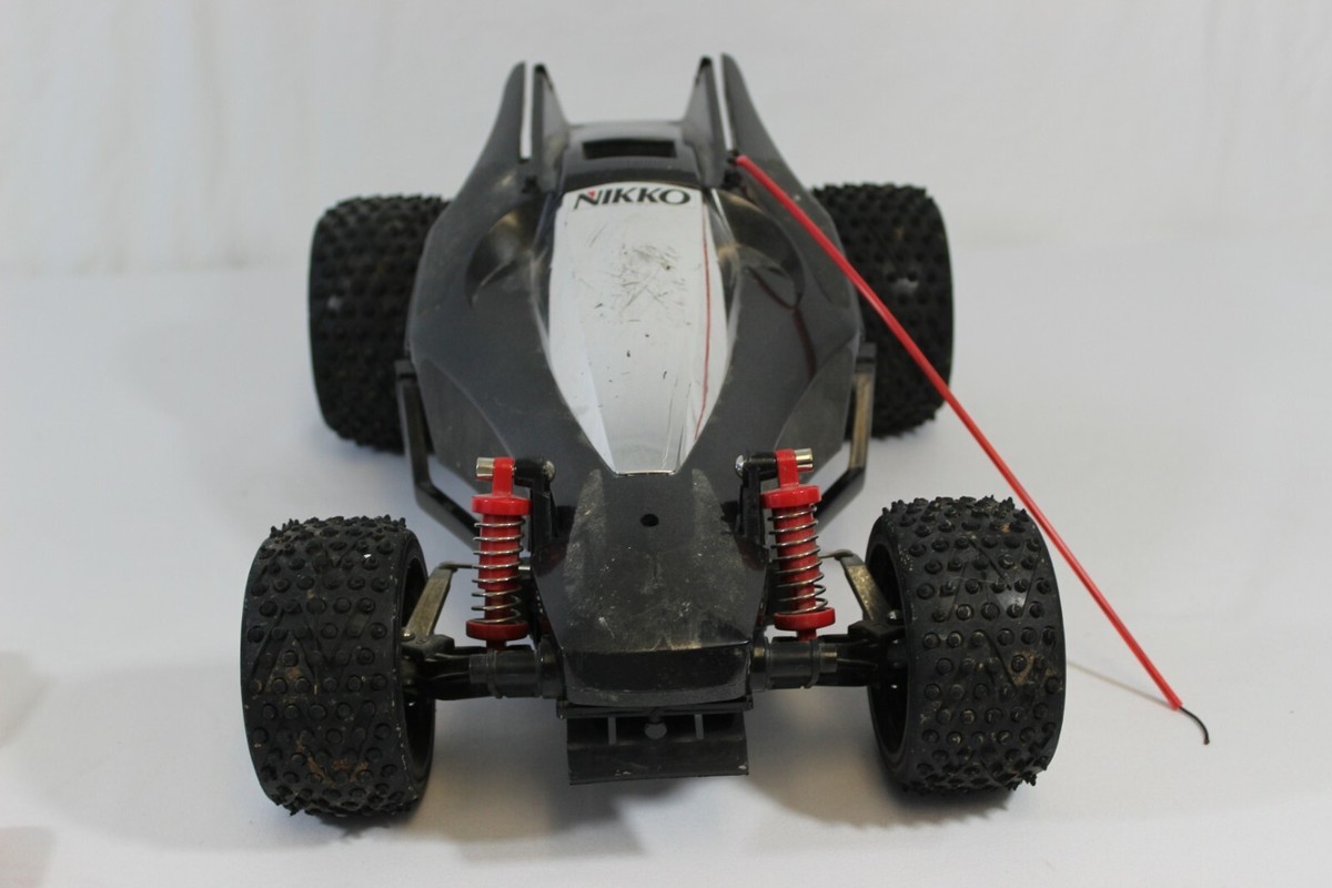 Nikko 1/10 Scale Radio Controlled R/C Predator Off-Road Cruiser