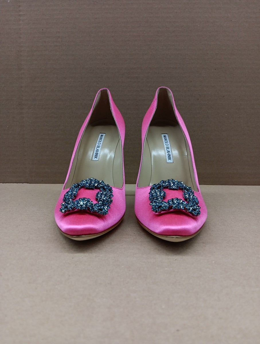 フラットシューズ MANOLO BLAHNIK Antiqued Pink Satin Hangisi Ballerinas Manolo Blahnik | Hangisi-105-bright-pink-satin-pumps | Savannahs