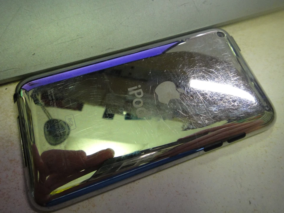 Apple iPod touch A1367 4ta generación (8GB) - probado -España - Imagen 3 de 4