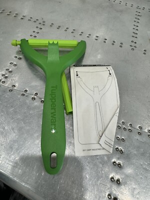 Tupperware Green Cheese Slicer New