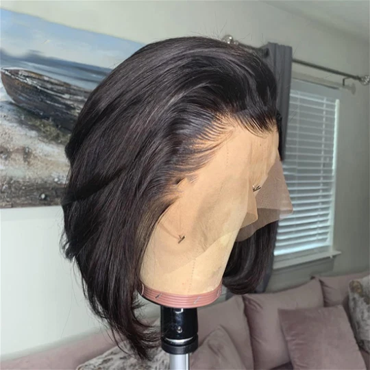 Peluca de cabello humano virgen frontal de encaje suizo Bob 13x4 de 10" peluca recta brasileña Foto 3 de 4