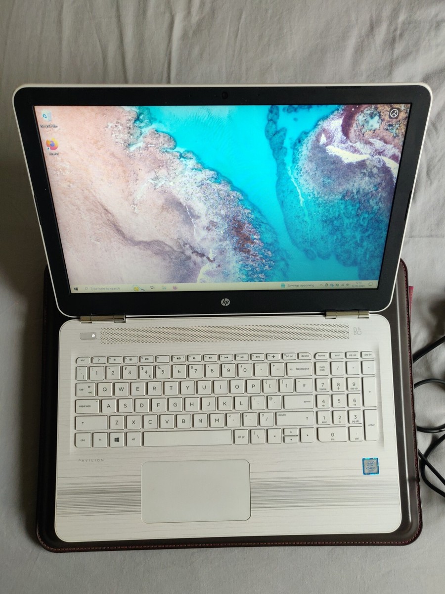 HP Pavilion 15-au106TU Core i5-7200U 2.5GHz 8GB DVD