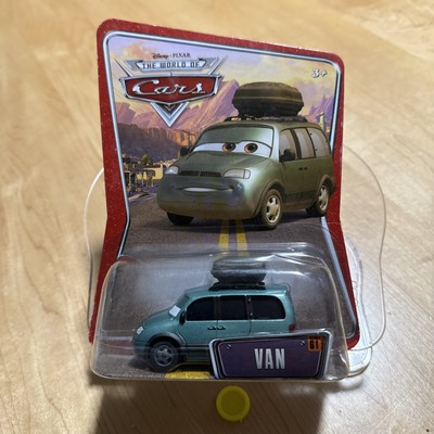 DISNEY PIXAR The World of Cars VAN #61 with Luggage Top.