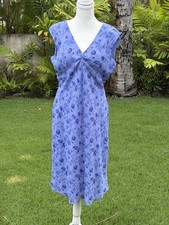 New York & Company Women's Size 10 Blue Floral Midi Dress V-Neck Lined