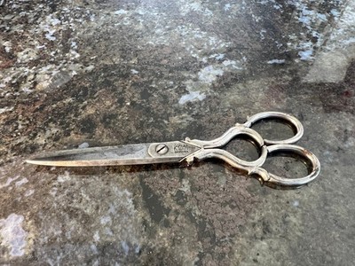 Vintage KZM Chihuahua Tailor Shears 3 Loop Handle Uncommon Design Old Scissors