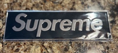 小物 supreme box logo car emblem black Supreme Chrome Car Emblem Black Box Logo Silver Authentic FW25