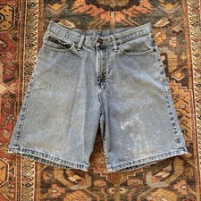 Vintage 90s Lee Medium Wash distressed Denim Shorts Size 32