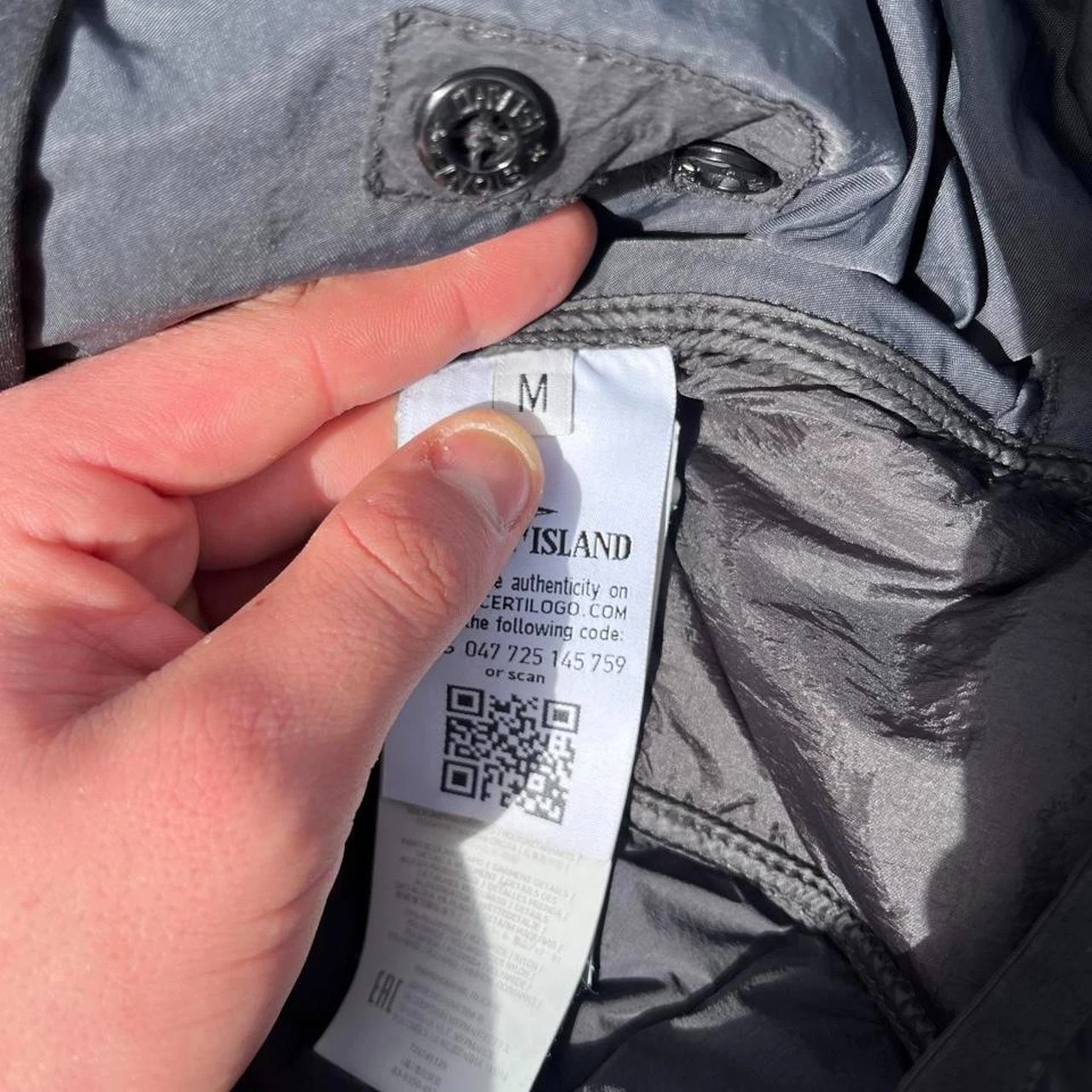 Stone Island Puffer Jacket - product detail image 5