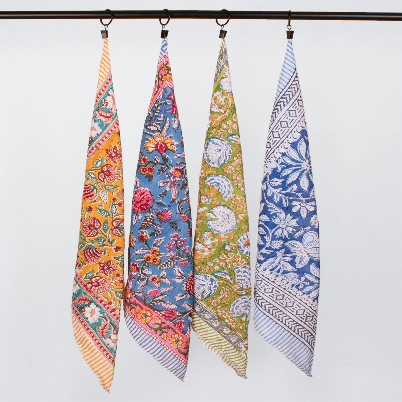 Set Of 4 Organic Handmade Cotton Square Cowgirl Bandana Soft Scarf For Outdoor
Opens in a new window