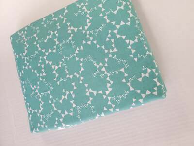 Lily and Loom Modern Hand Drawn Axis Quilt Back Wasabi