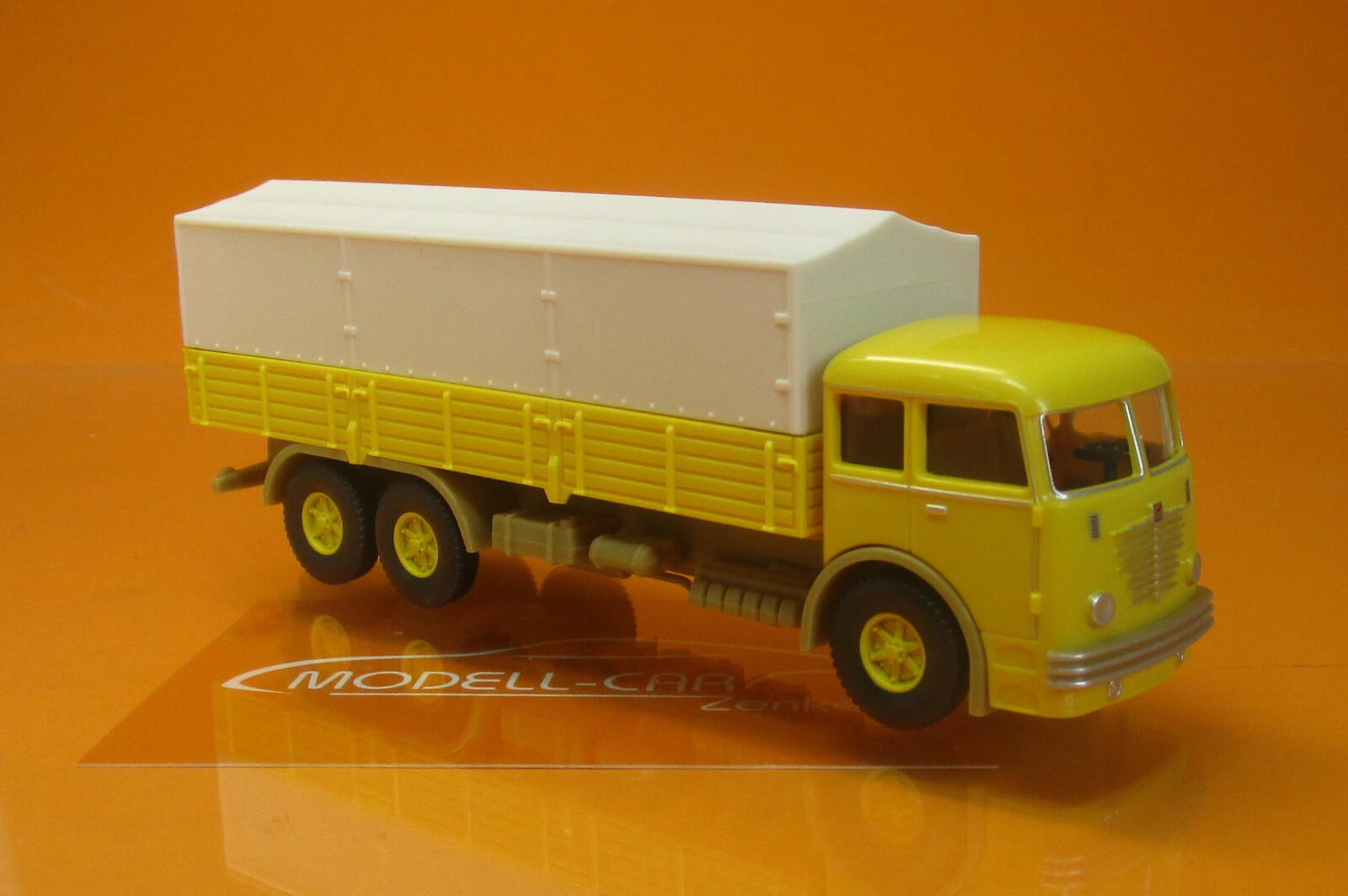 Wiking 047904 Büssing 12.000 U Pritschen-LKW senfgelb 1:87 NEU