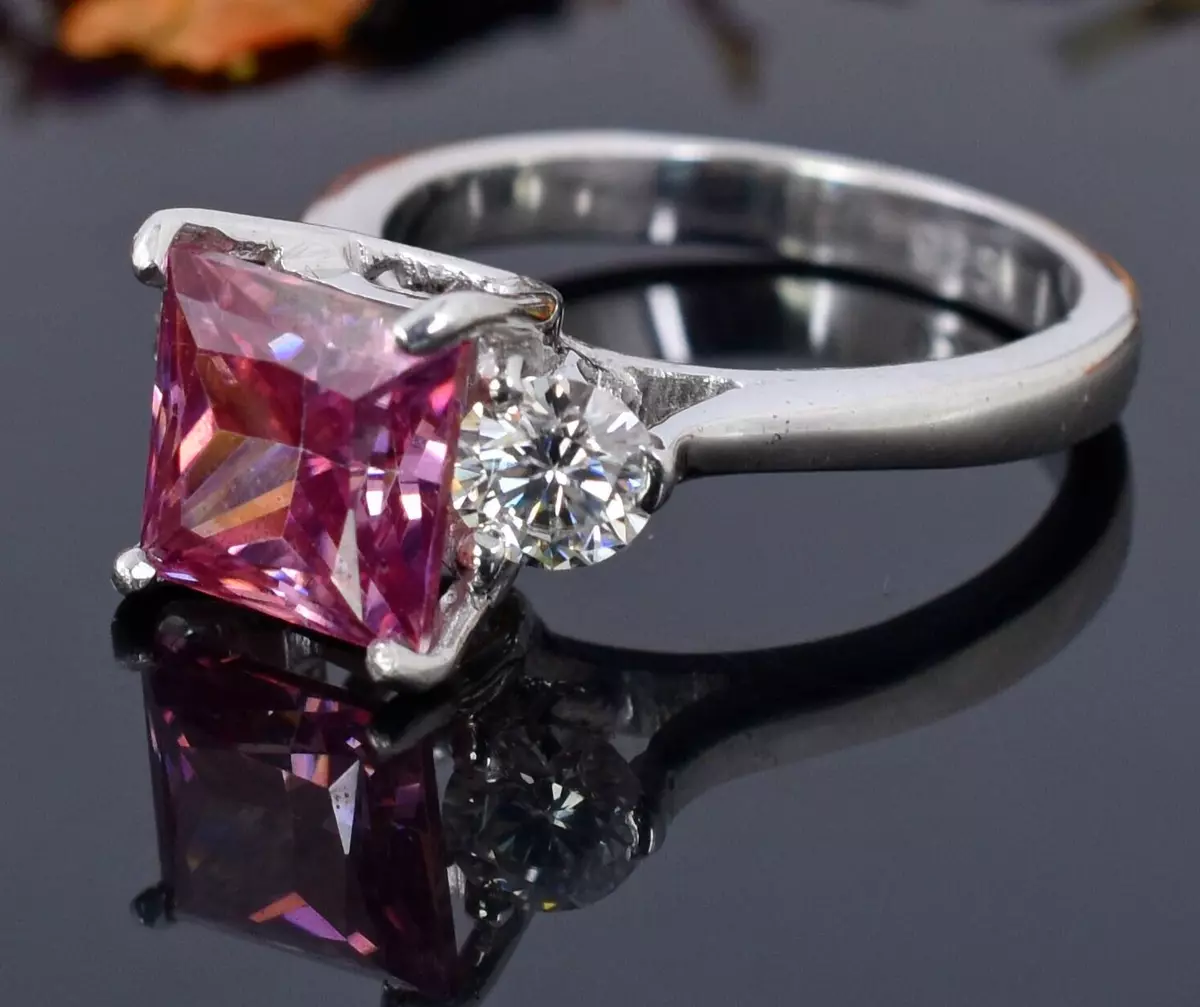 2ct pink diamond outlet