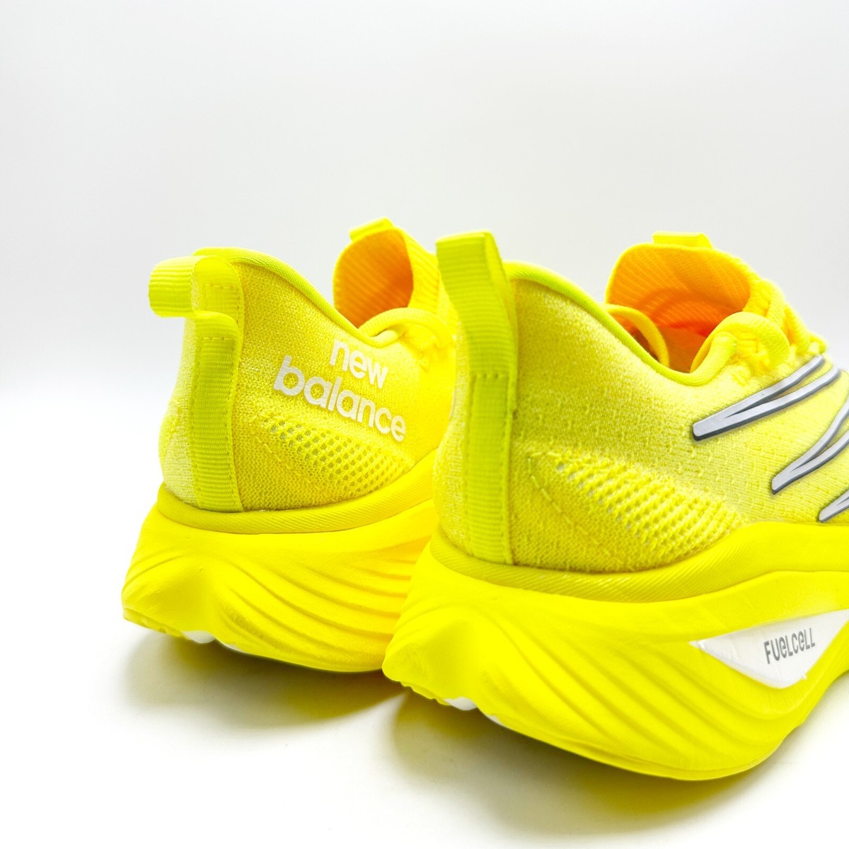 NEW* Women New Balance FuelCell SuperComp Elite v3 Shoes Pineapple