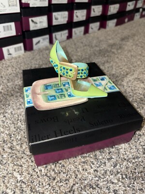 She Is Everything Just The Right Shoe By Raine 