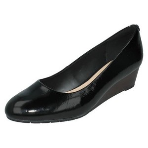 clarks ladies black wedge shoes