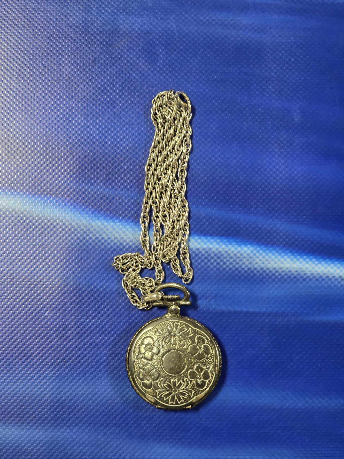 Foto 1 di 6