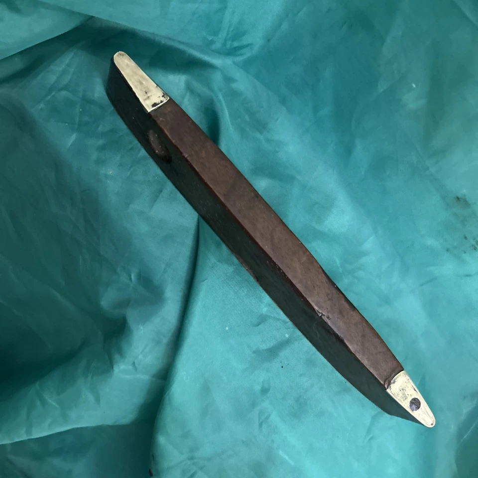 A 9” Spirit Level From Around 1900 In Mahogany & Brass. Not Sure Of The Small Gl - Image 4 of 4