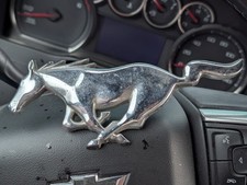 FORD MUSTANG CIRCA 1970 RUNNING HORSE GRILLE EMBLEM D1ZB 8216 A 5413 Fox Line